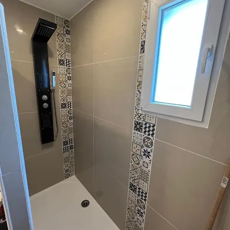 Bois Vue Imprenable Hotel 3*